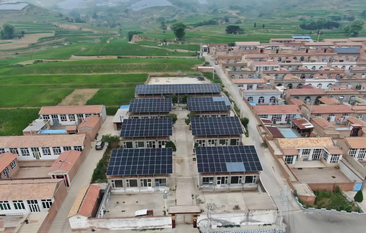 盂縣推進(jìn)整鄉(xiāng)鎮(zhèn)屋頂分布式光伏產(chǎn)業(yè)紀(jì)實(shí)