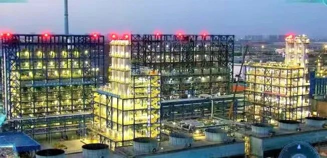 協(xié)鑫科技建成全球最大單體顆粒硅項(xiàng)目，年內(nèi)產(chǎn)能將達(dá)26萬(wàn)噸