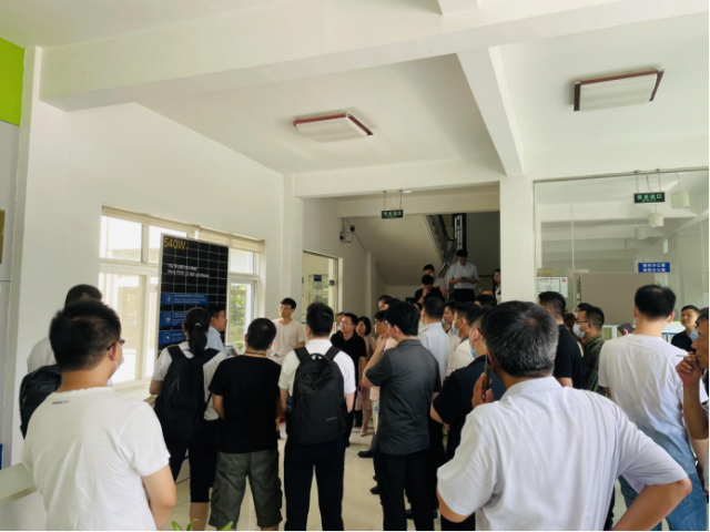 晶澳 | 湖北省分布式光伏與光電建筑一體化交流培訓(xùn)會(huì)圓滿舉辦